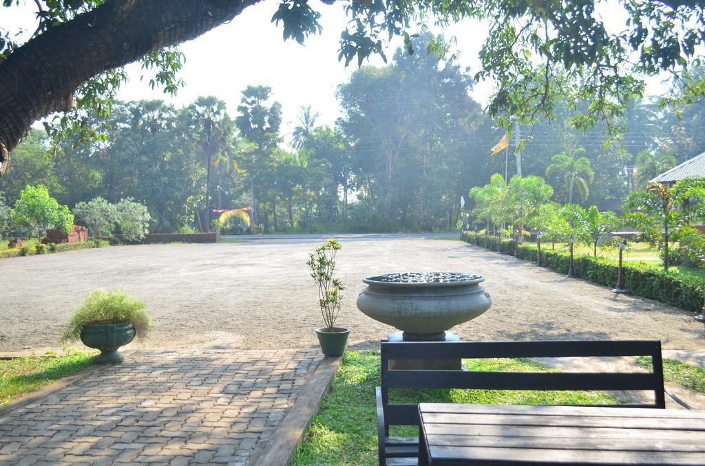 Miracle Resorts & Villas Polonnaruwa Eksteriør billede